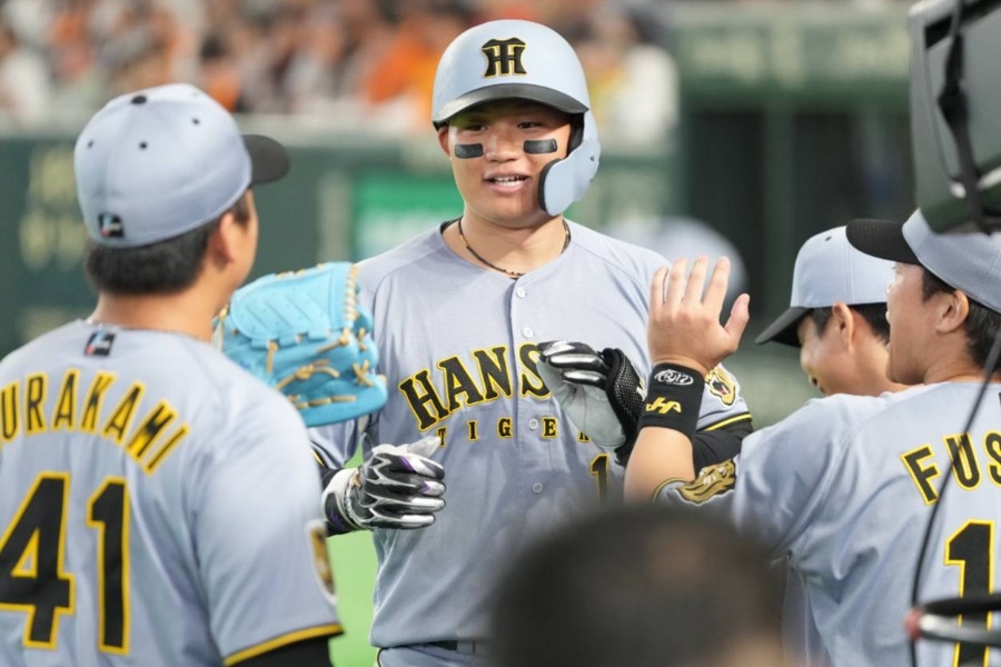 森下翔太單場雙響 27轟獨居全壘打王