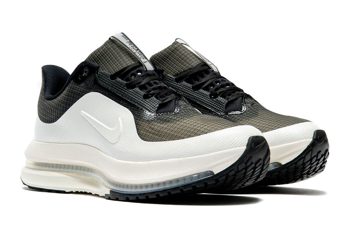 Nike Pegasus Premium SP 以技術感外罩重塑鞋型 2026 年登場