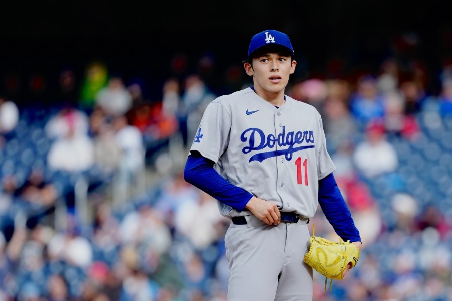 佐佐木朗希面臨抉擇，斯奈爾復出影響道奇先發輪值