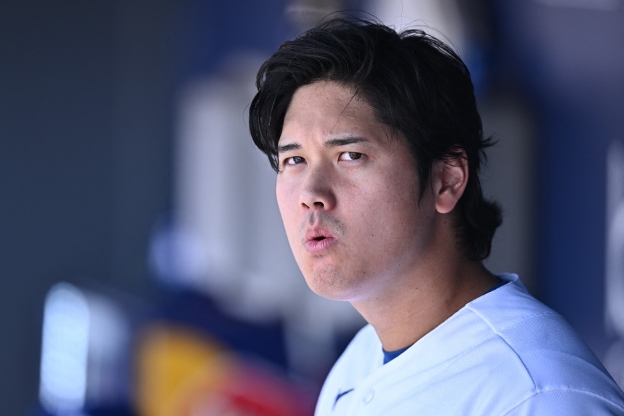大谷翔平客場移動照被放大檢視 球迷發現「頭髮又變長了」