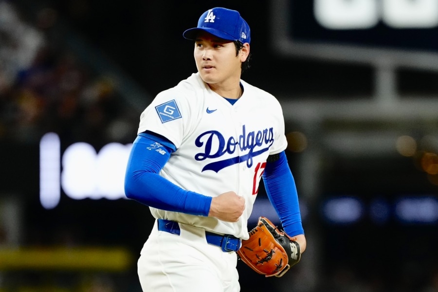 大谷翔平7局無失分奪本季第3勝 轉播鏡頭帶到球鞋藏「Decoy」