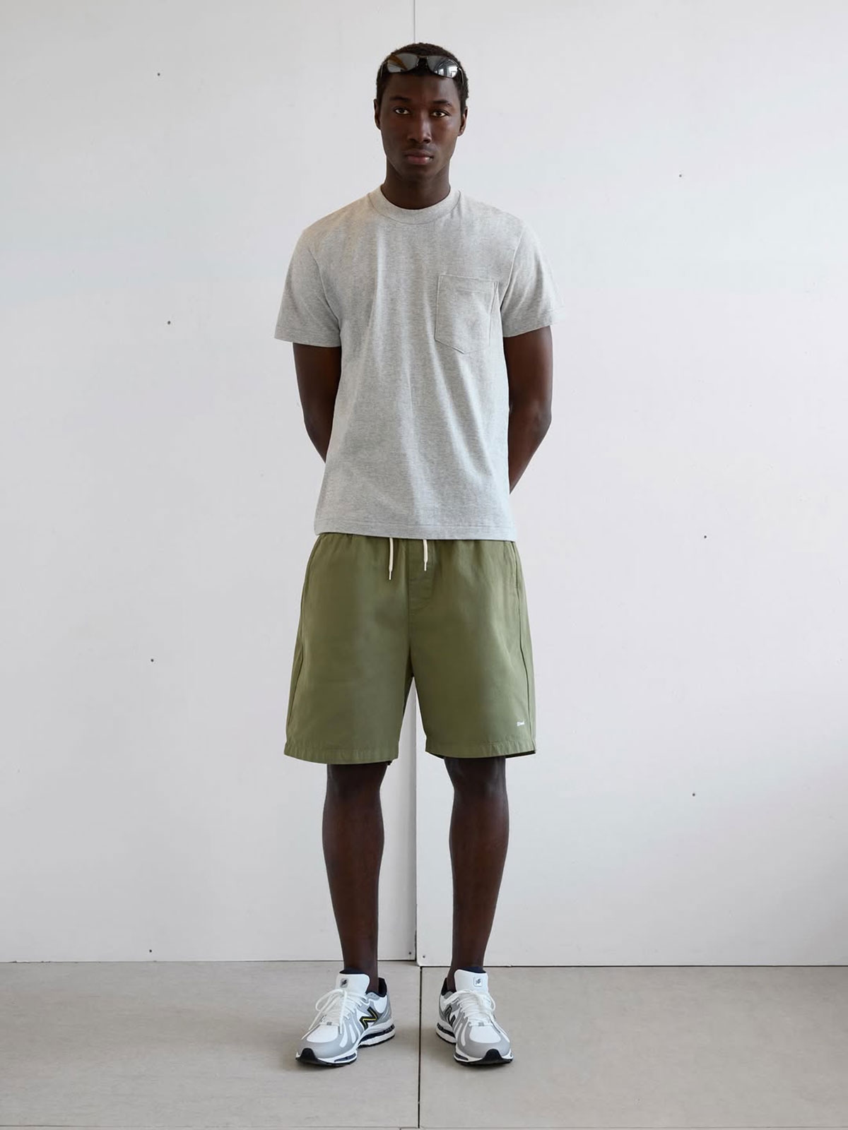 JJJJound 曝光第二雙 New Balance 1890 新配色，細節加入黃色點綴