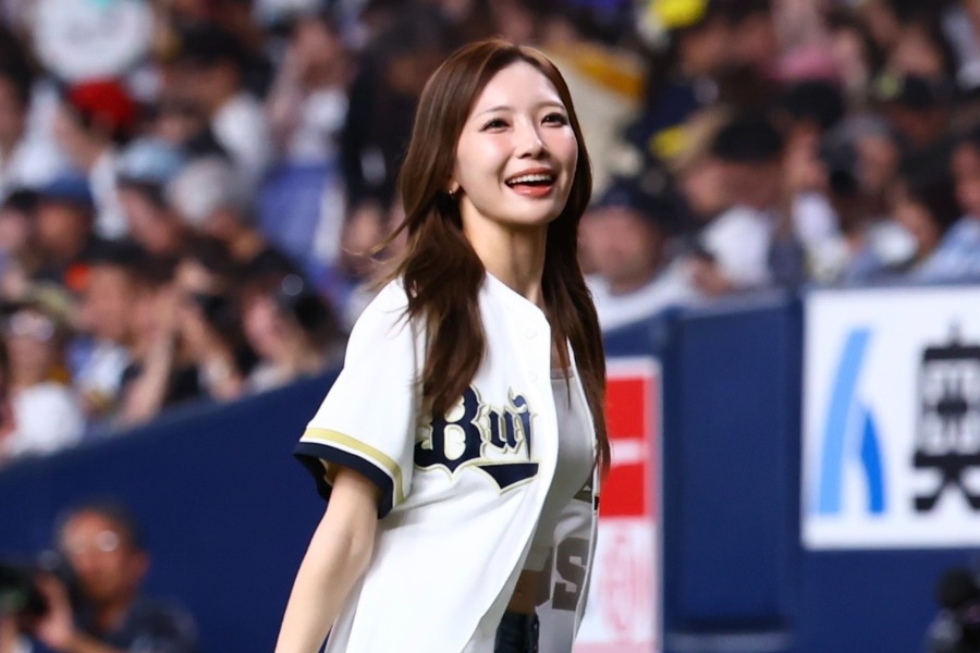 NiziU MAYUKA京瓷巨蛋無彈跳好球 MIIHI暴投逗笑全場