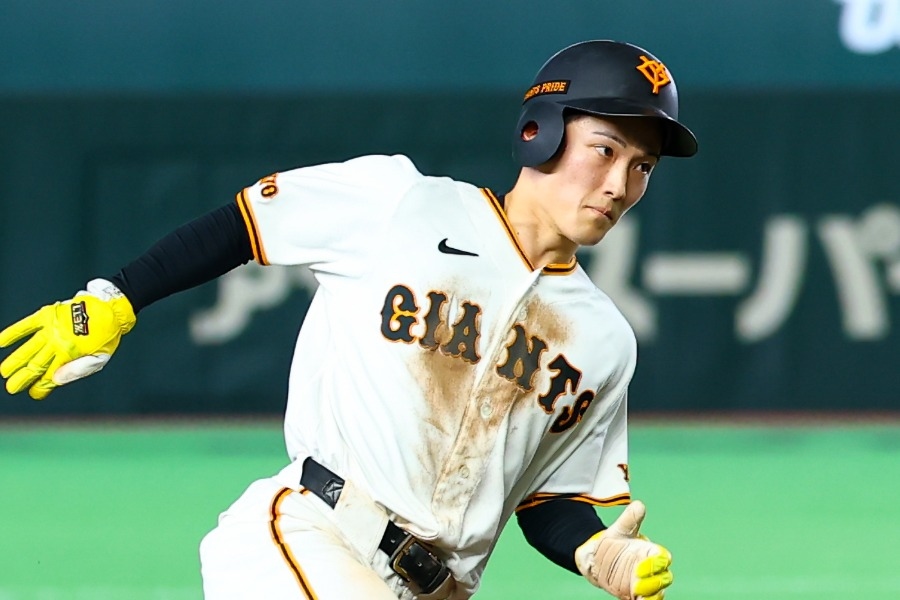 浦田俊輔30盜 12隊最快達標