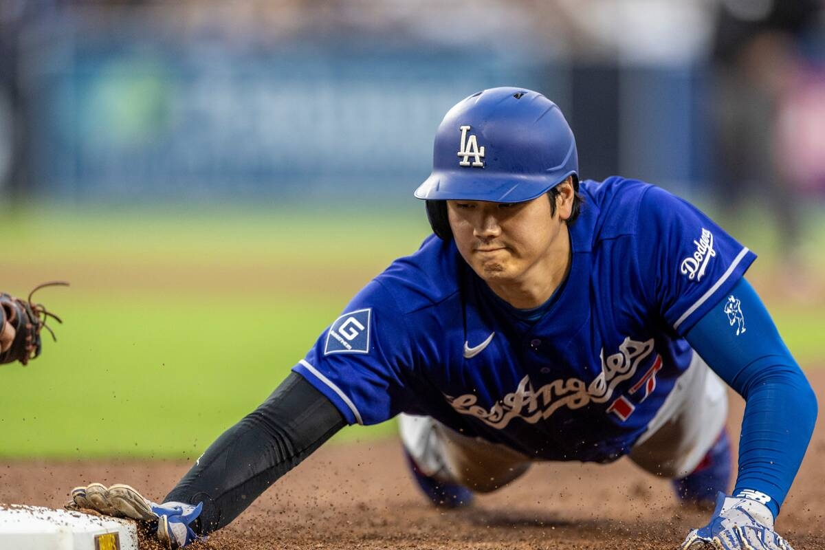 大谷翔平三壘線軟弱滾地跑出內野安打 連5戰敲安還差點被傳球打到