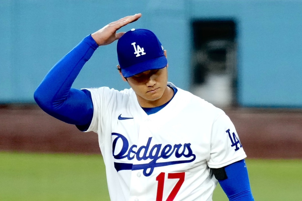 大谷翔平首局投球現異狀 球迷擔心頸部不適