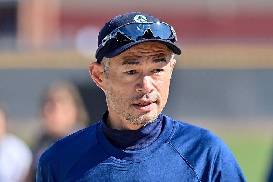 鈴木一朗52歲仍秀強肩 前完全比賽投手大讚