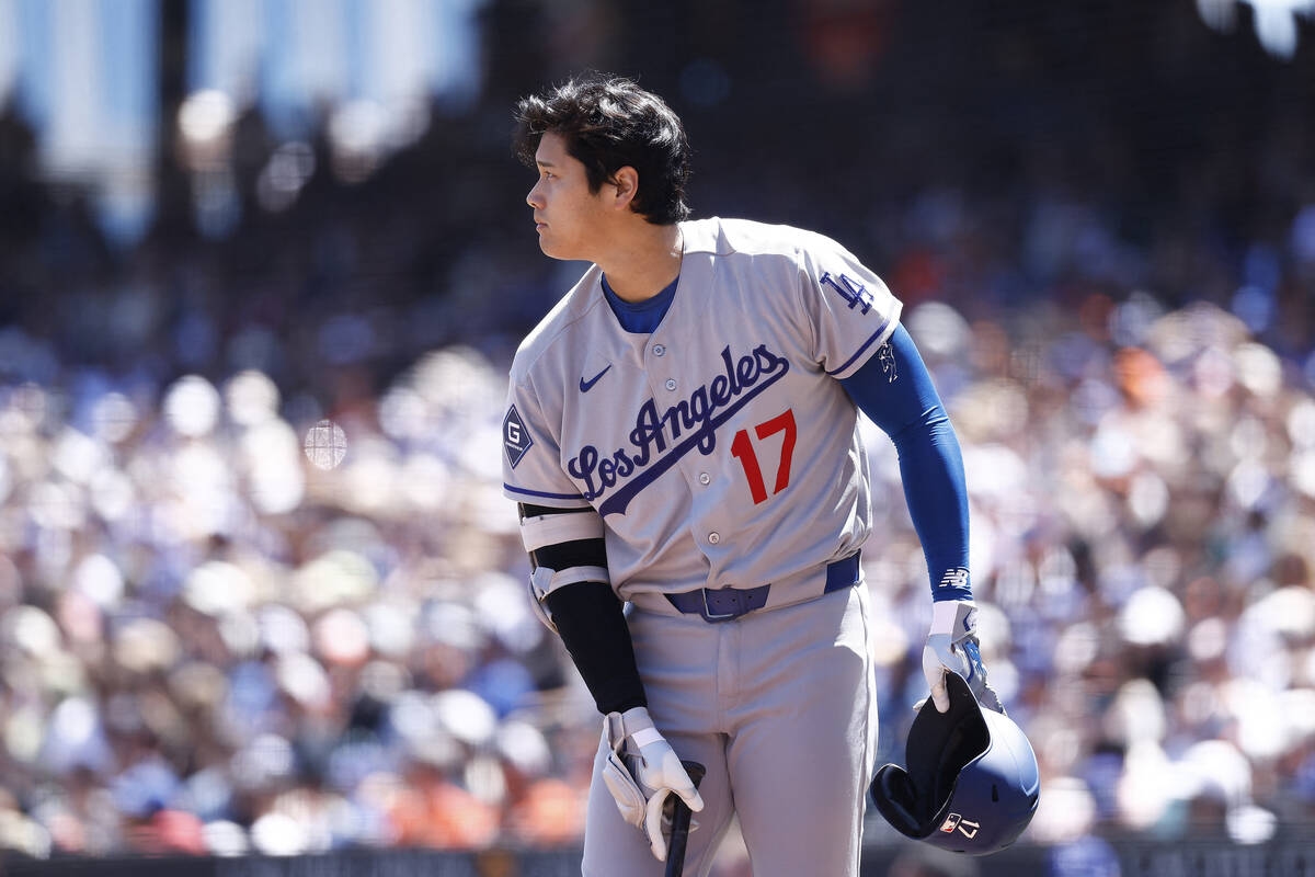 大谷翔平遭三振 巨人主場歡聲雷動 連續45打席無全壘打