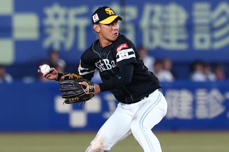 今宮健太延長11局飛撲長傳美技 軟銀羅德3比3和局