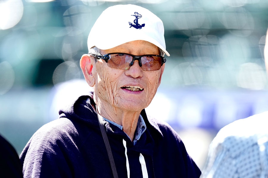 NPB傳奇權藤博現身美國 87歲精神奕奕激勵菅野
