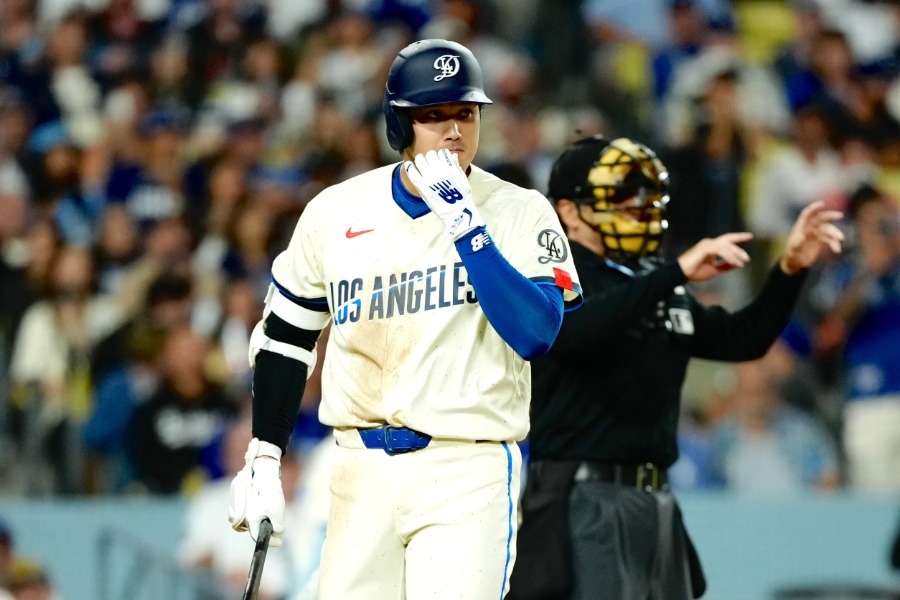 大谷翔平遭暴投嚇到當場喊出聲 道奇3比4遭費城人逆轉