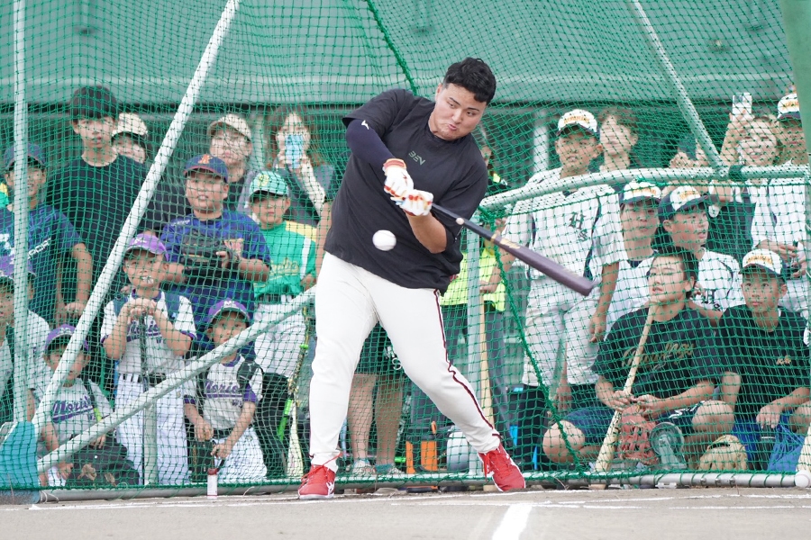 佐佐木朗希麟太郎返岩手開講 39揮6轟教小球員仰角與腰推