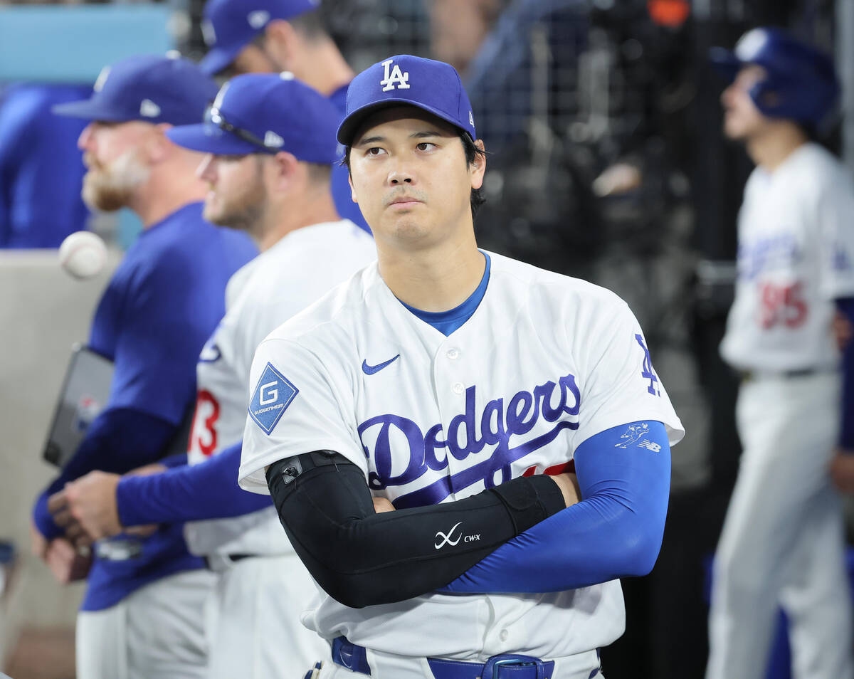 大谷翔平膝炎不投仍首局首打席開轟 村上宗隆復出敲適時二壘安