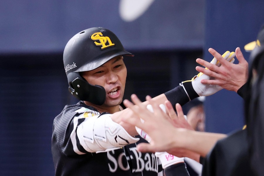 軟銀中村晃宣布本季後退休 球迷一早看到消息湧留言