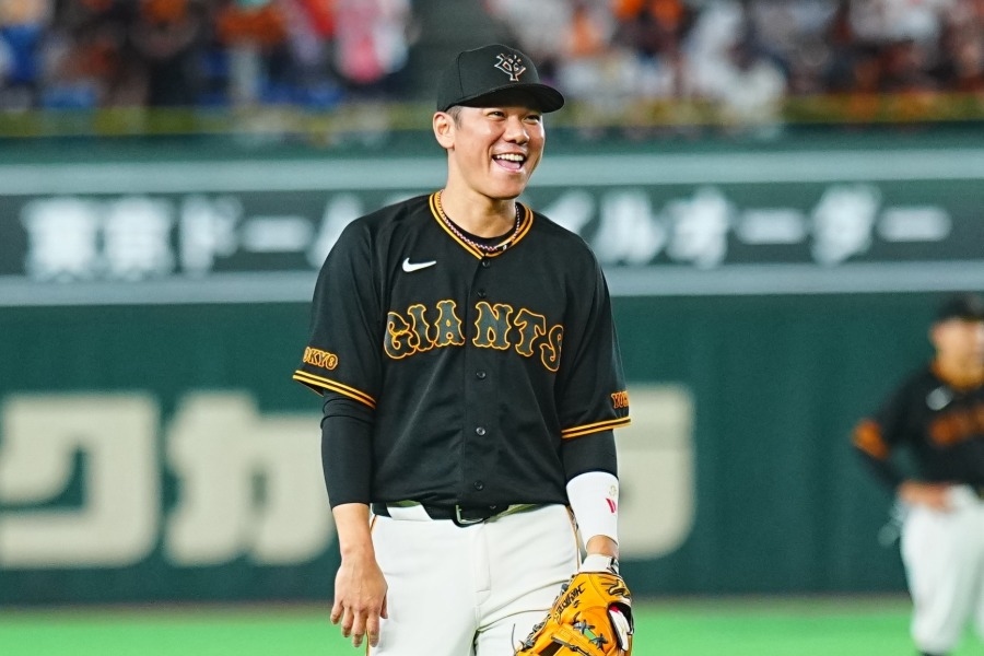 打擊率掉到1成6仍不可或缺 坂本勇人連2局美技守住巨人勝利