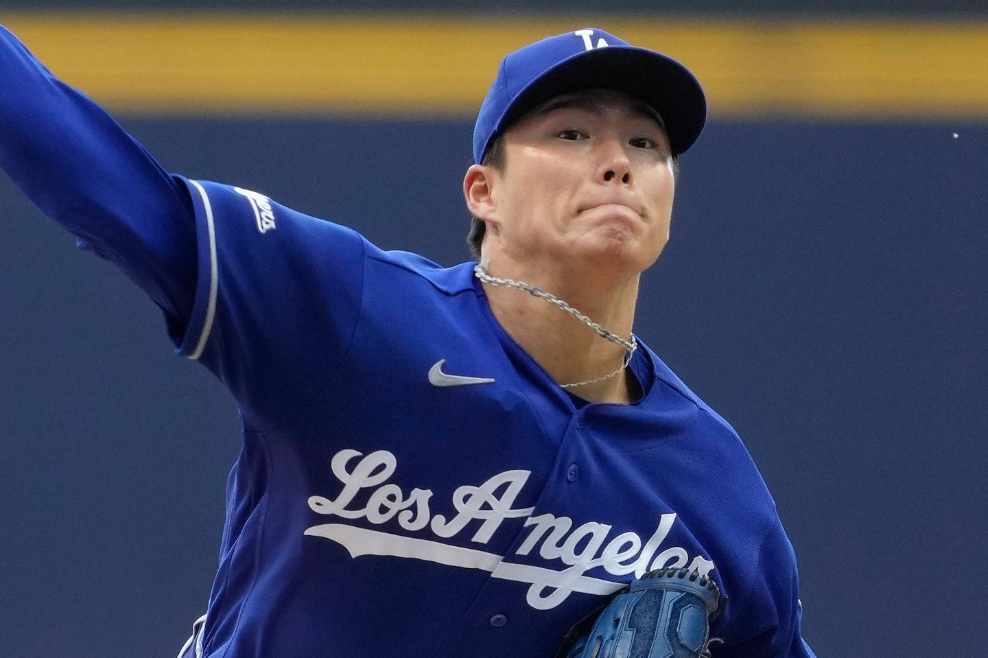 山本由伸7局失1分退場握勝投權 道奇9局打完5比1領先釀酒人