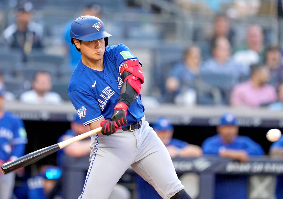 岡本和真8局滿壘揮空遭三振錯失超前 藍鳥靠保送擠回致勝分