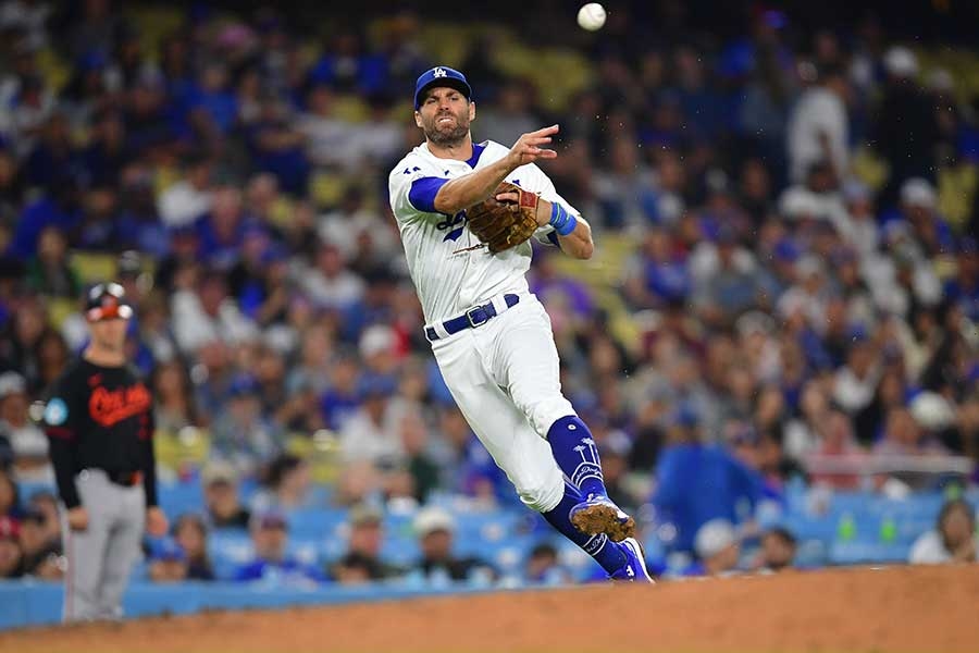 Chris Taylor退休19天全家福曝光 球迷湧入留言祝福