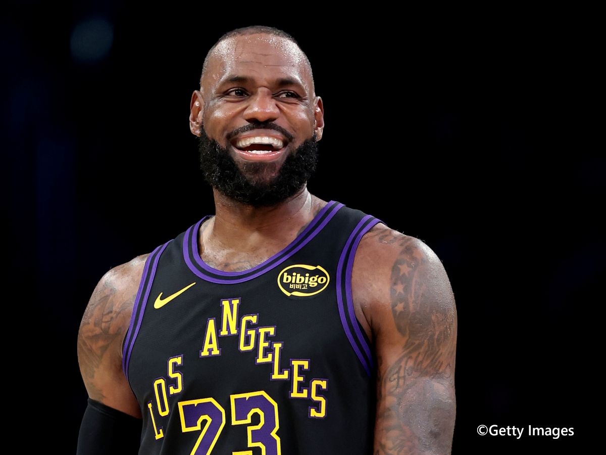 記者:LeBron有望打到第25季