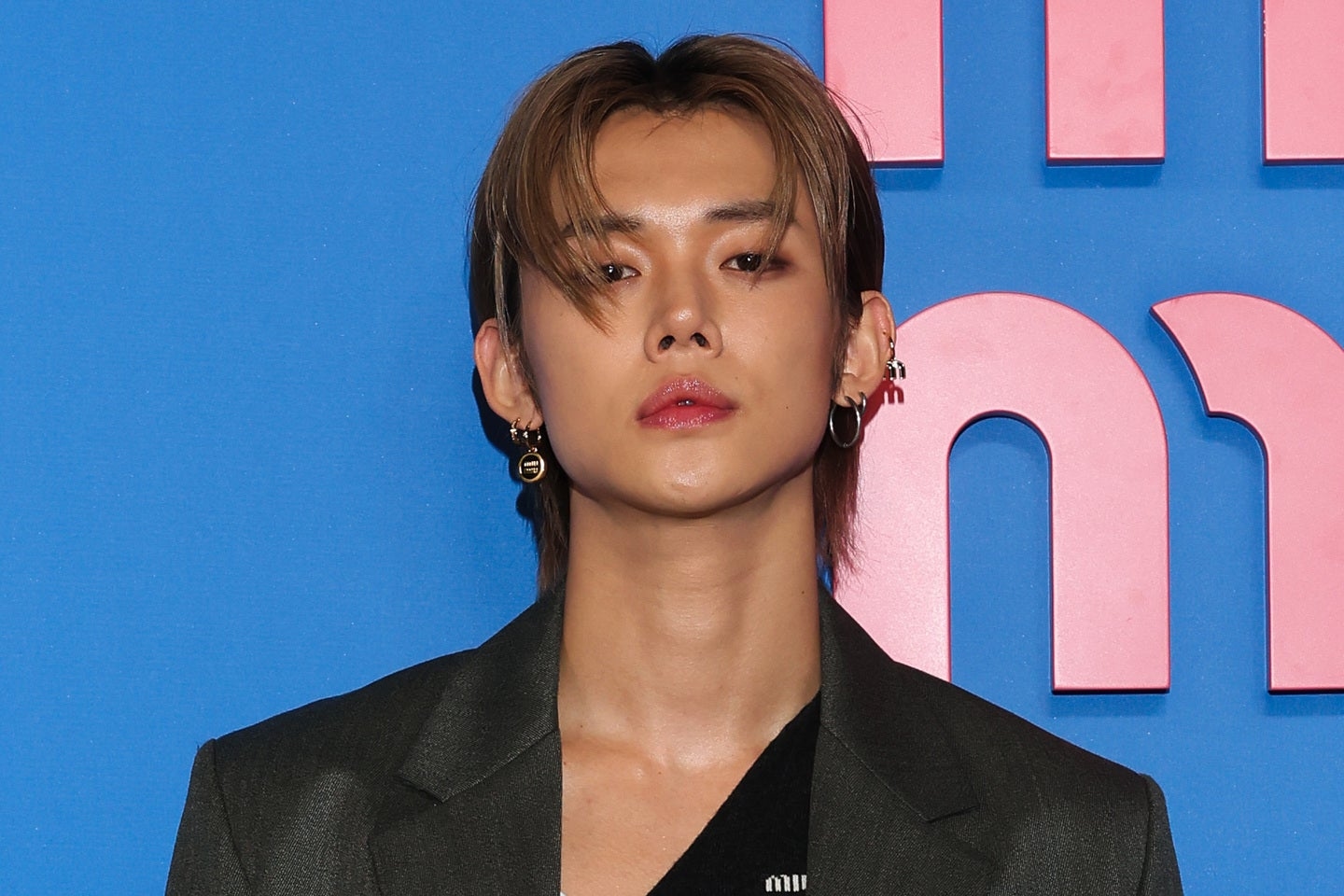 TXT成員YEONJUN登道奇 始球兼賽前演出