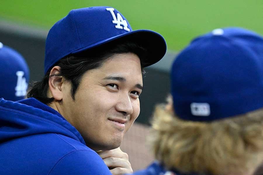 大谷翔平休兵仍成焦點 轉播捕捉他和村上宗隆隔空比手畫腳
