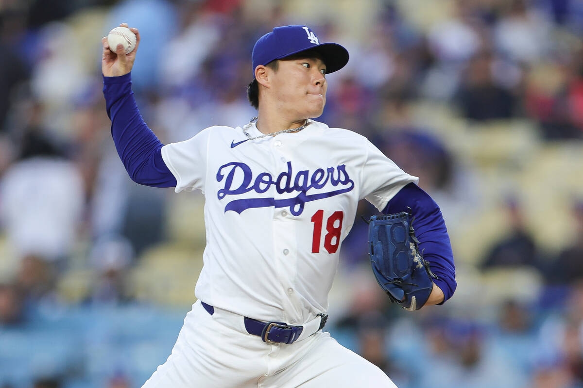 山本由伸首局兩度挑戰改判都變好球 連K Kyle Schwarber、Bryce Harper開局3上3下