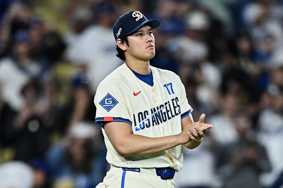 大谷翔平11號2分砲助道奇9比2勝天使 轉播拍到他在休息區躲蟑螂