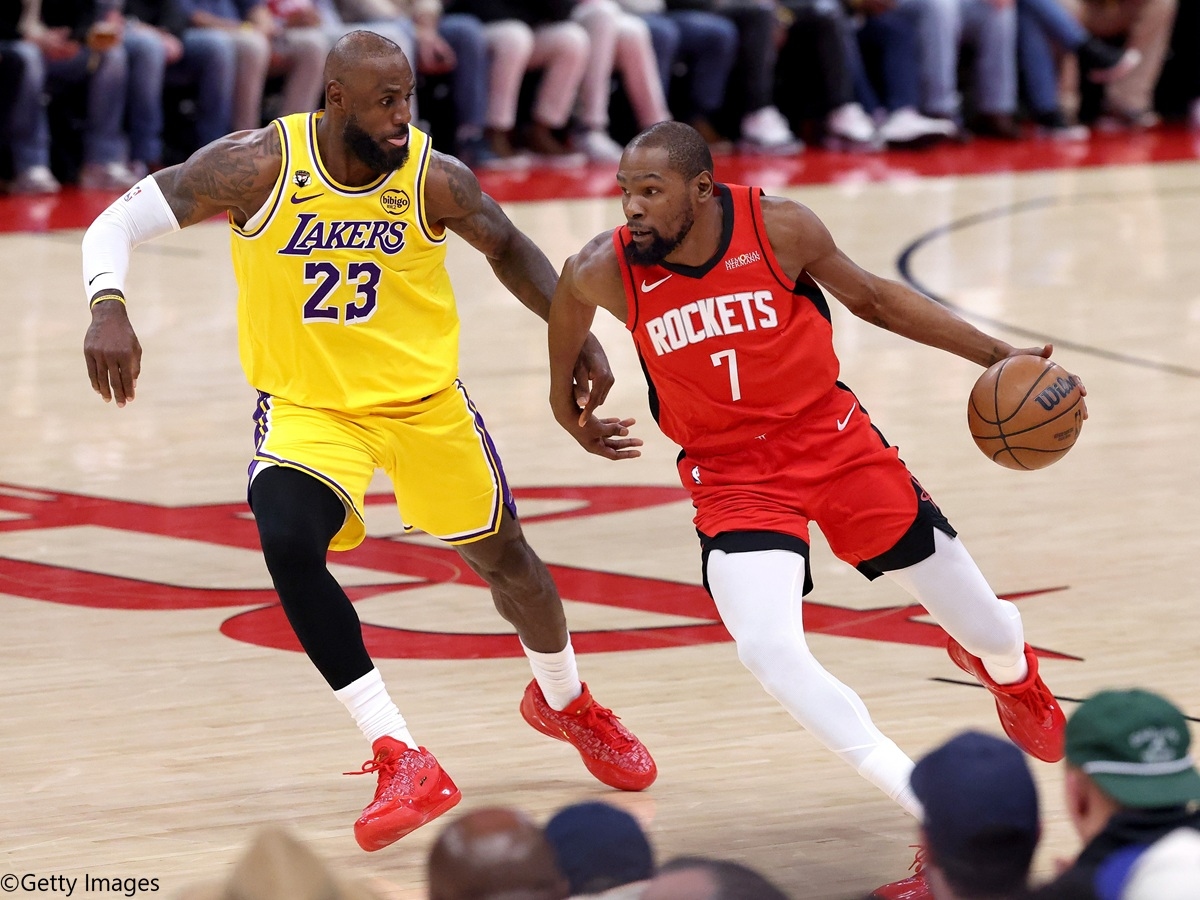 Durant談76人LeBron 熟知如何贏球