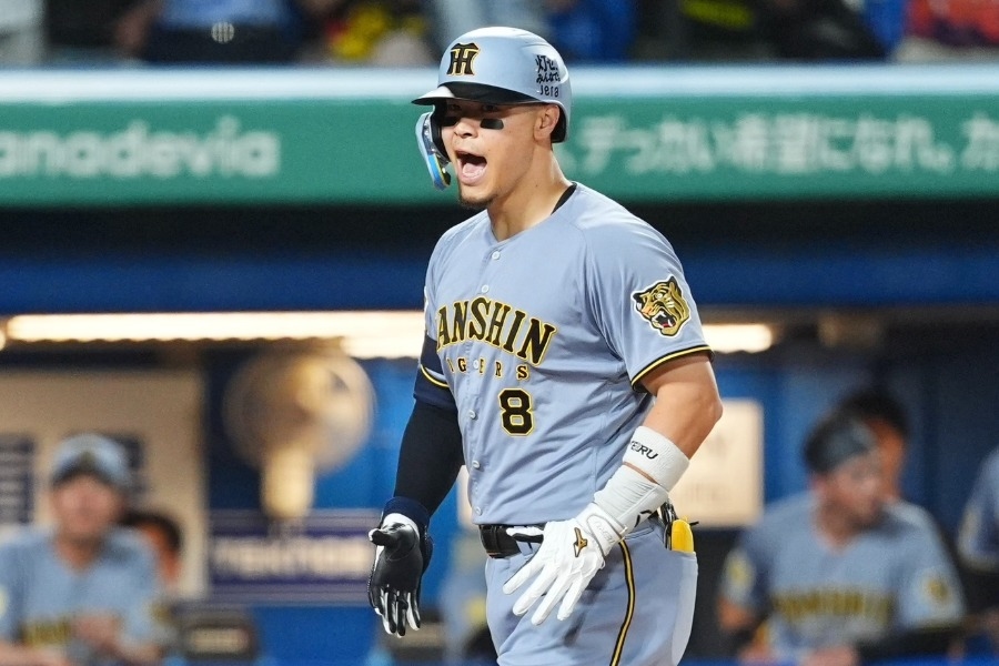 佐藤輝明睽違11場開轟 36轟重回全壘打王