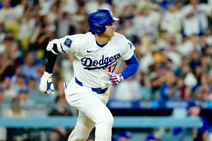 大谷翔平追平安打 Tucker停三壘挨點名