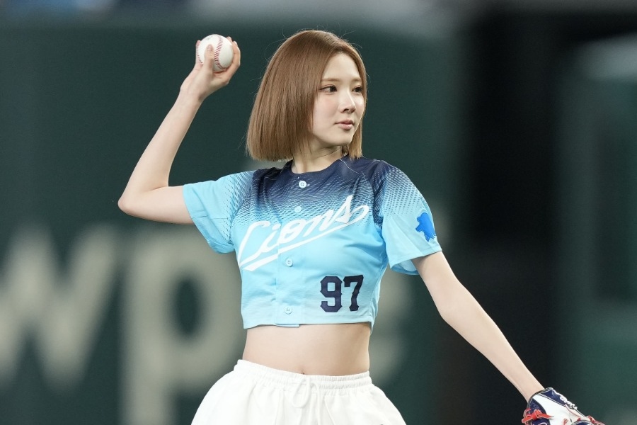 Hearts2Hearts登東京巨蛋 Jiwoo為西武開球