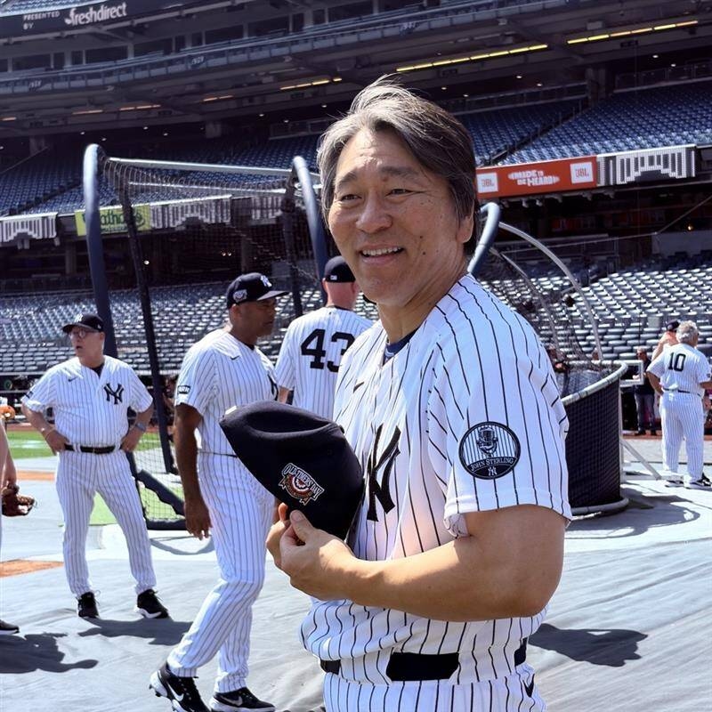 松井秀喜洋基OB賽敲二壘安打 還守右外野