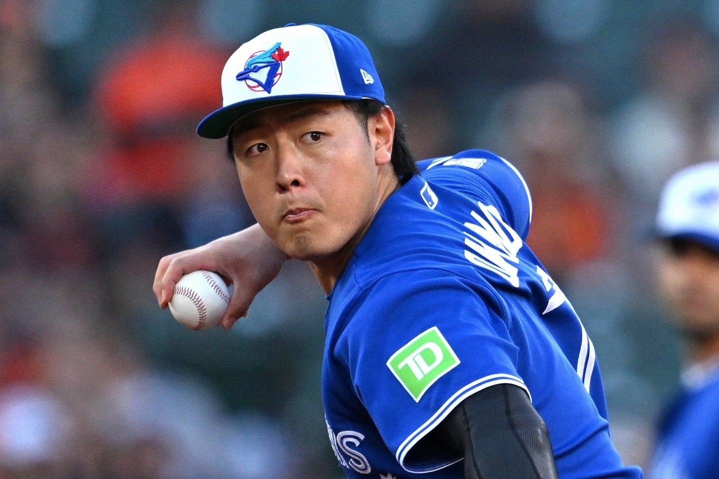 岡本和真守備雙殺又敲2分打點二壘安打 藍鳥9局牛棚放火遭逆轉
