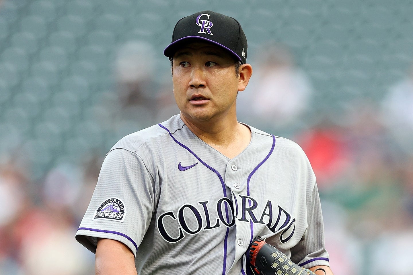 菅野智之曬前巨人隊友合照 球迷喊罕見