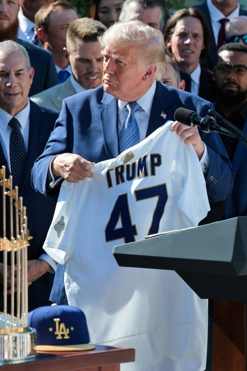 道奇訪白宮 Mike Trout盛讚大谷翔平握手山本由伸