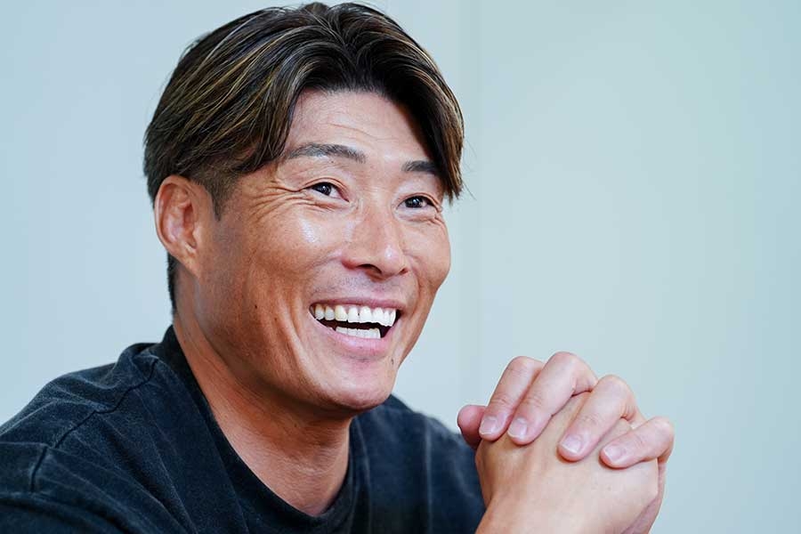 糸井嘉男披歐力士球衣現身 久違畫面引討論