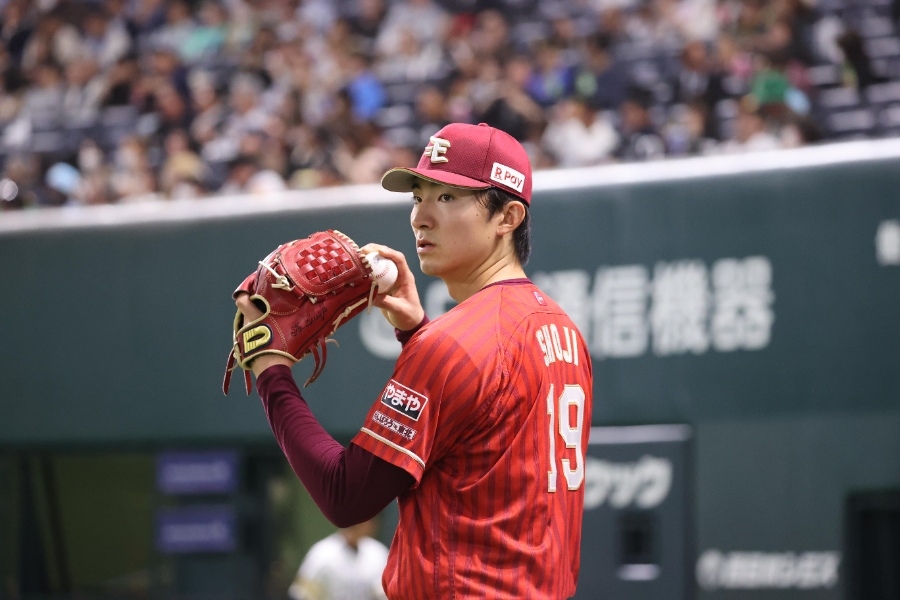 莊司康誠首場完封 今江建議學田中將大