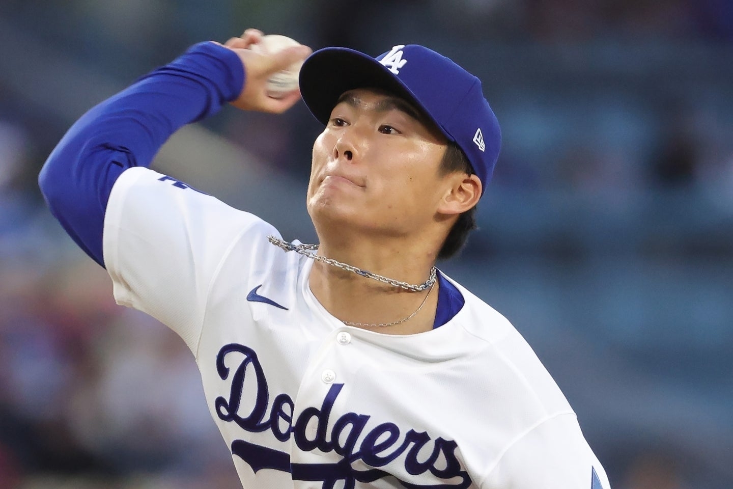 山本由伸6局9K奪12勝 道奇3比1釀酒人
