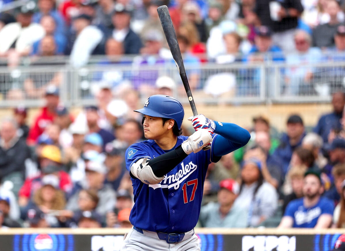 大谷翔平四壞上壘後盜壘失敗 左膝不適仍衝二壘