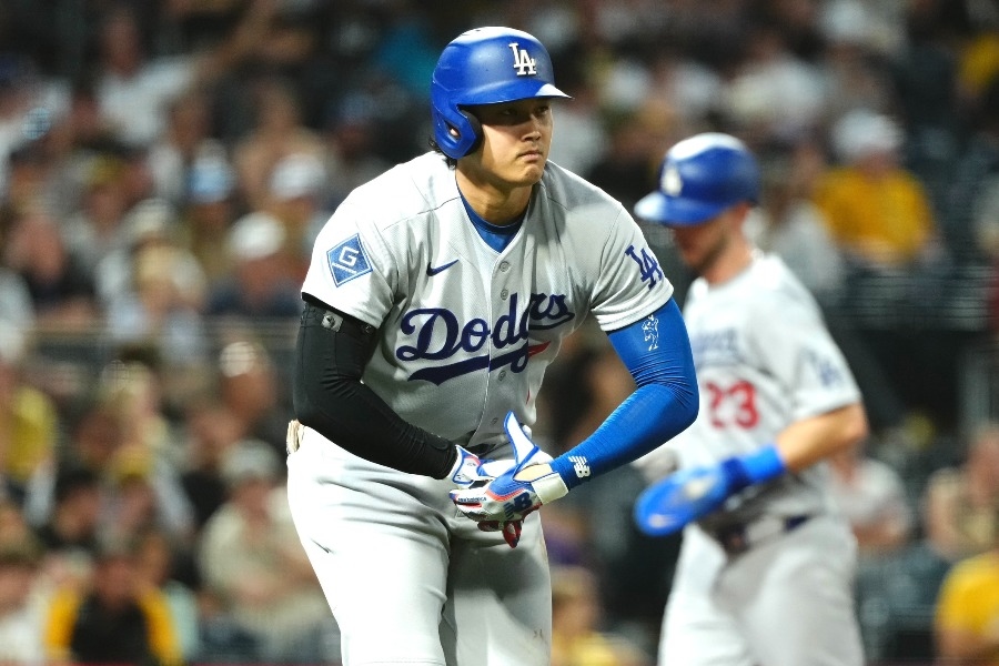 大谷翔平被海盜球迷狂噓後立刻敲適時安打 道奇7局灌10分打爆