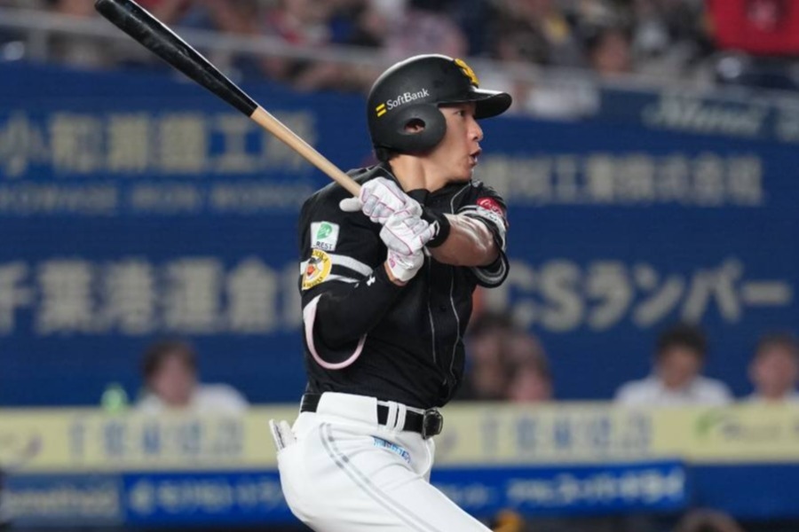 柳田悠岐單場3安回三成 8月打擊率4成40