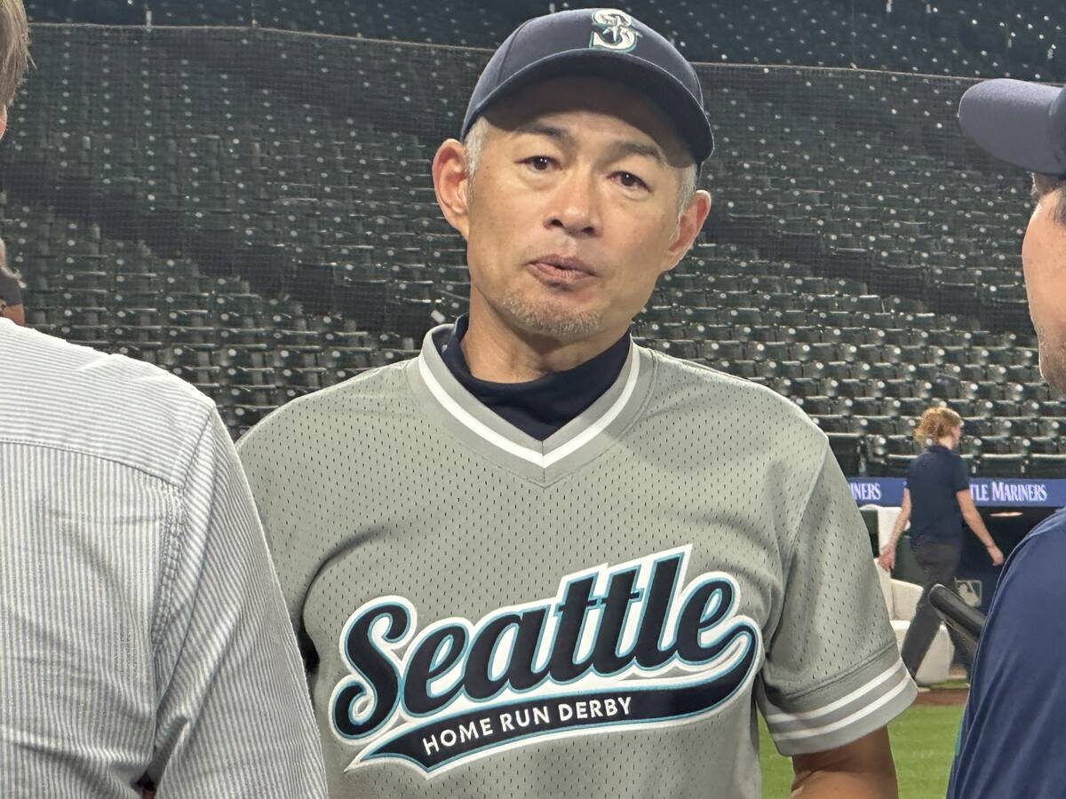 鈴木一朗8分無緣決賽 水手50周年全壘打賽