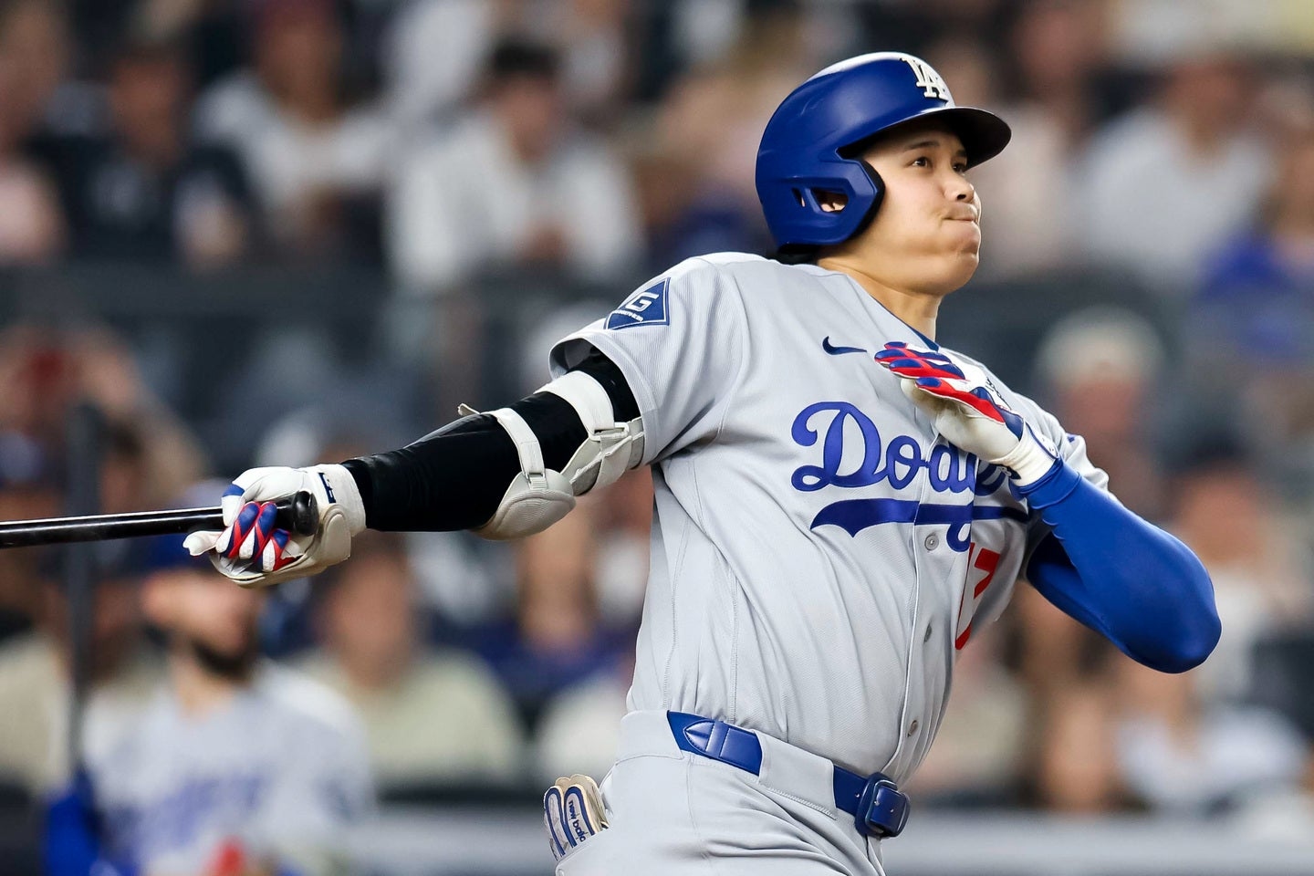 大谷翔平4打數無安打 道奇7比10輸費城人