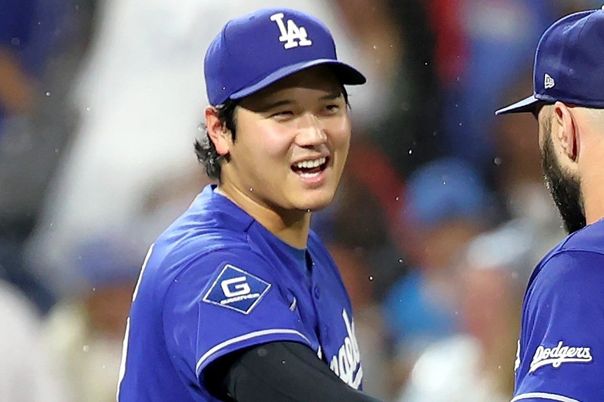 Alex Call跳欄撞大谷翔平右肘 球迷不滿