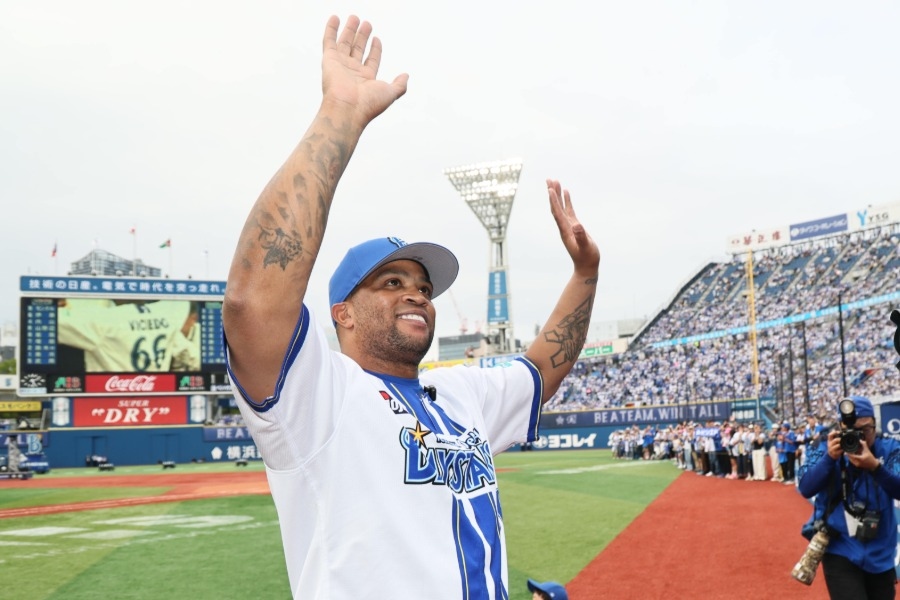 NPB/DeNA宣布維席多引退 24日代打揮空三振成最後一打席