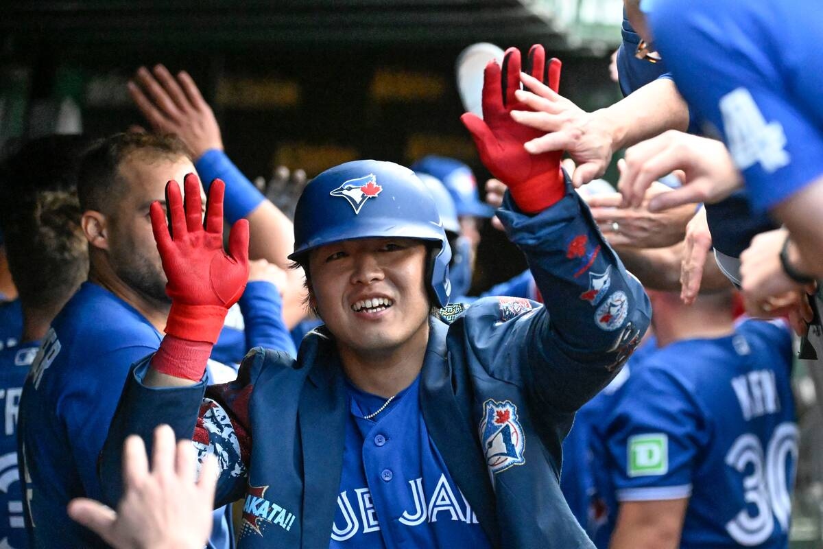 岡本和真8局勝超前3分砲寫藍鳥新紀錄 新人年16轟追平松井秀喜