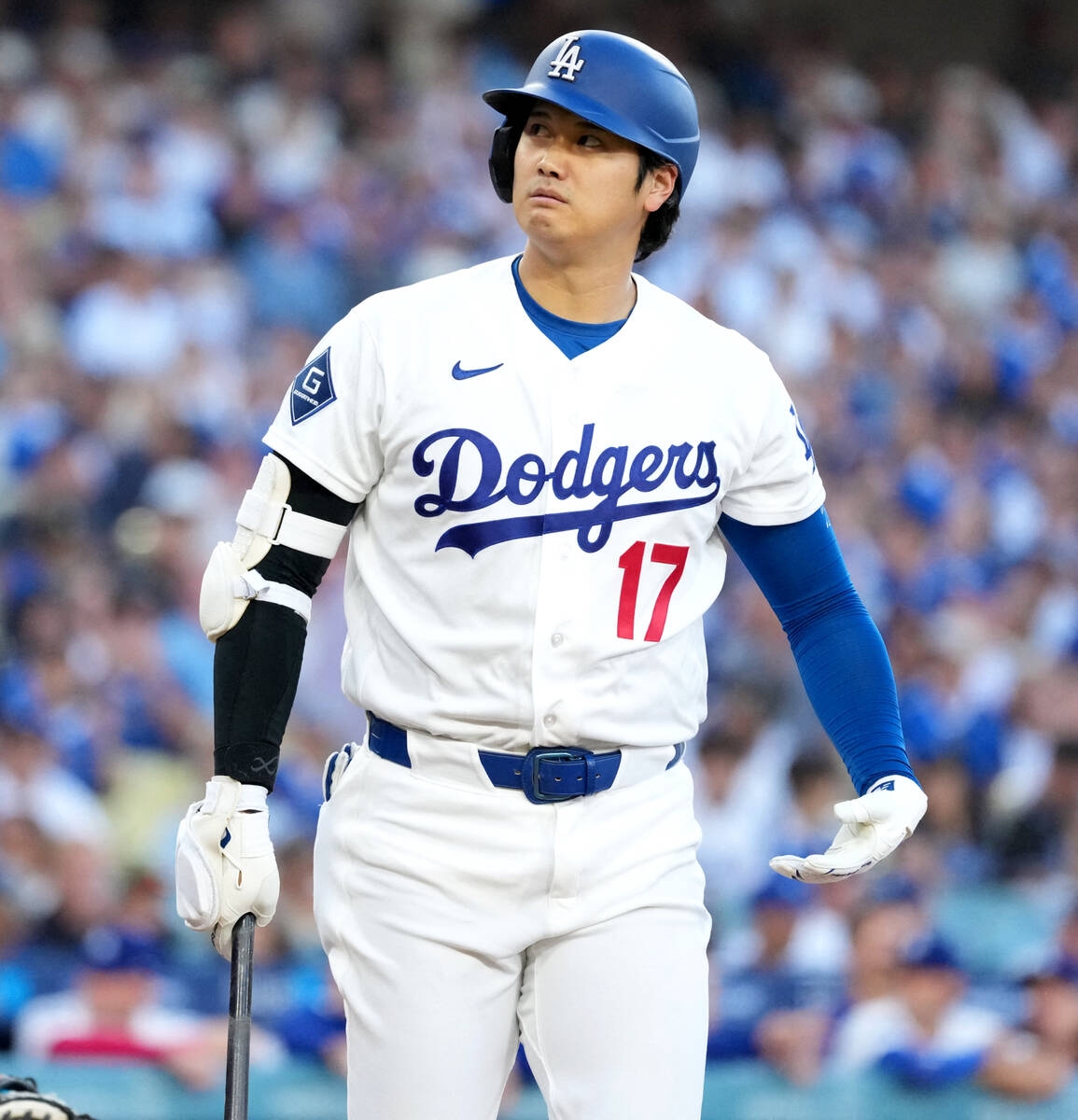 大谷翔平生日戰打擊「甩棒」全場驚呼 仍先發1棒DH復出