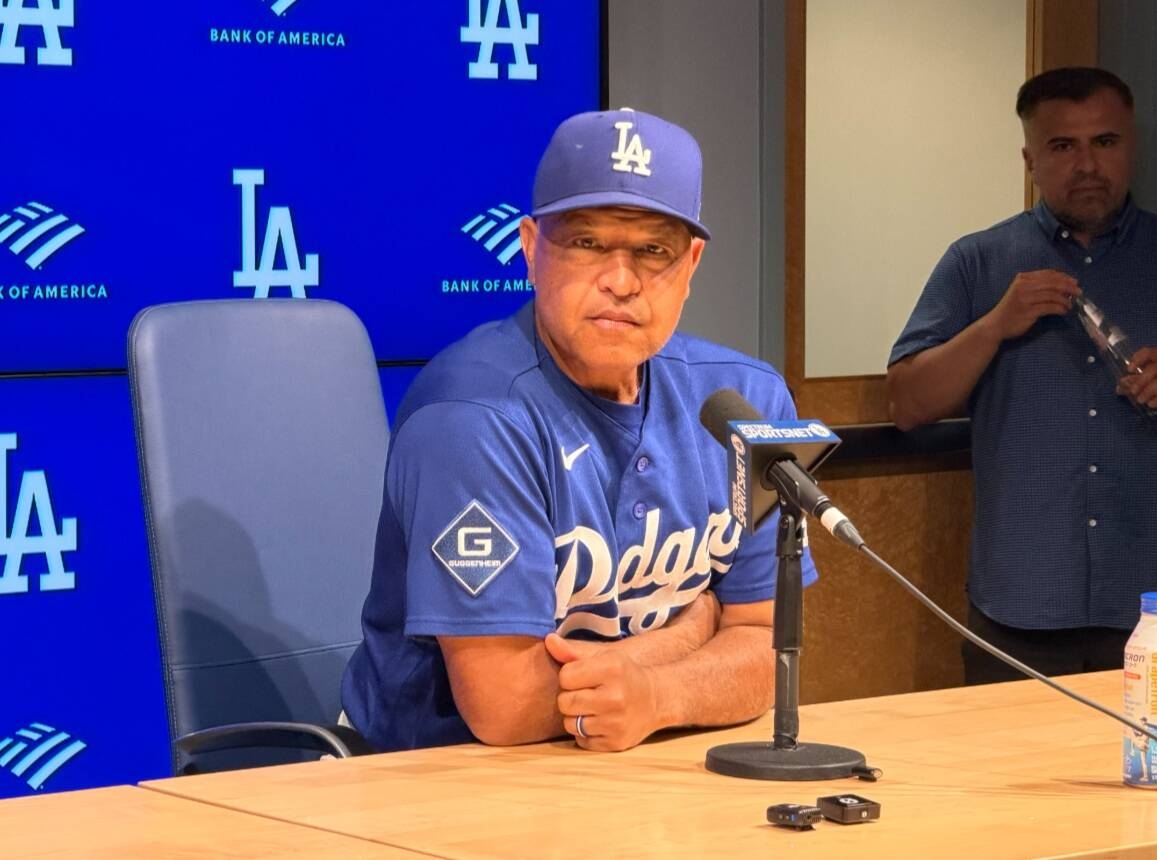 大谷翔平因膝痛未先發 Roberts:本人反映不適