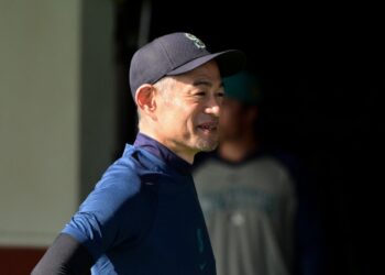 鈴木一朗限量雕像引爆球迷熱情