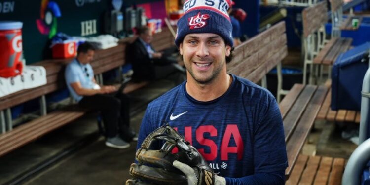 藍鳥內野手靠日本舊手套奪金手套提名 藍鳥內野手靠日本舊手套奪金手套提名